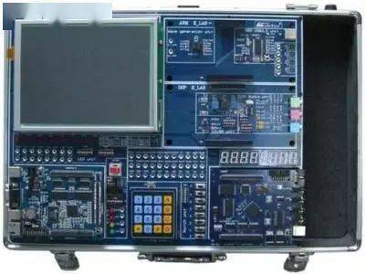 電子工程與嵌入式系統(tǒng) 計算機系統(tǒng)集成的核心技術(shù)